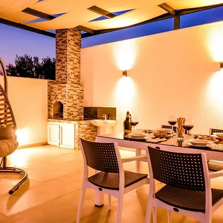 Han - 1 Bedroom Honeymoon In Kalkan 别墅 卡斯